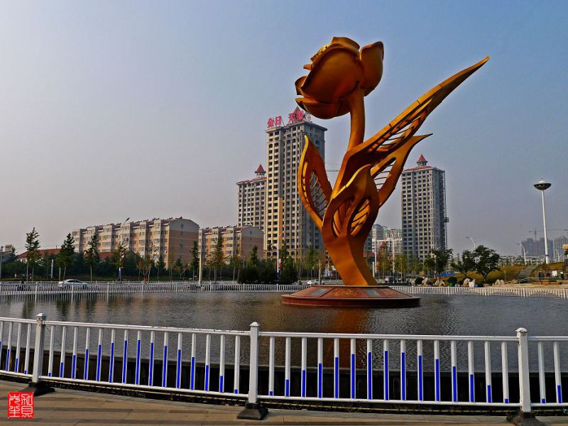 仿古月季花雕塑 騰飛花卉雕塑 房地產(chǎn)花朵雕塑