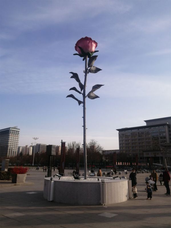 玫瑰雕塑 景觀美陳花朵雕塑 噴漆雕塑