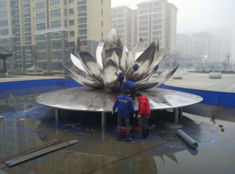 創(chuàng)意蓮花雕塑 啞光水蓮花雕塑 公園花卉雕塑