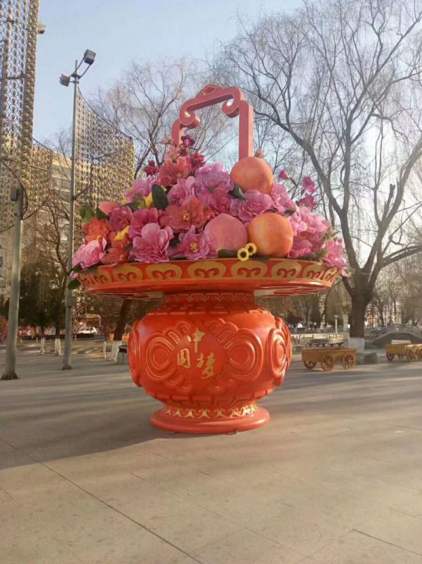 門口花籃雕塑訂做，戶外雕塑，旅游區(qū)花籃雕塑供給