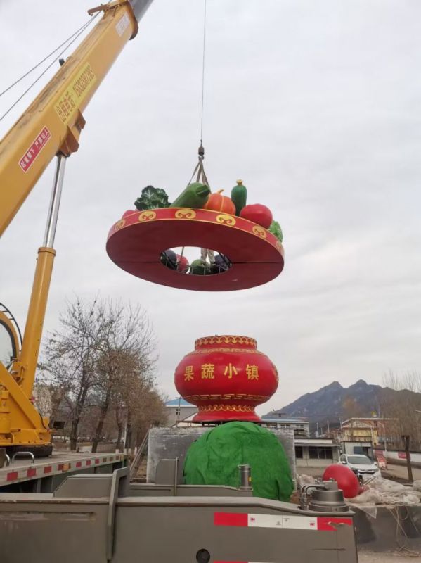 彩繪景觀花籃雕塑通用，花園小品，廣場玻璃鋼花籃雕塑優(yōu)價